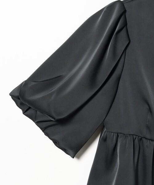 Demi-Luxe BEAMS(デミルクス ビームス)の「BEAMS SALON / シルキー パフブラウス【セレモニー・オケージョン】(シャツ/ブラウス・レディース・オフホワイト/チャコールグレー・36/38)」の11枚目の写真