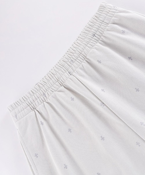UNKNOWN LONDON(アンノウン・ロンドン)の「A'GEM/9 × .kom 『UNKNOWN LONDON/アンノウン ロンドン』 Tiny Cross Glitter Sweat Pants/タイクロス グリッター スウェットパンツ(スウェットパンツ・メンズ・オフホワイト/ブラック・S/M)」の14枚目の写真