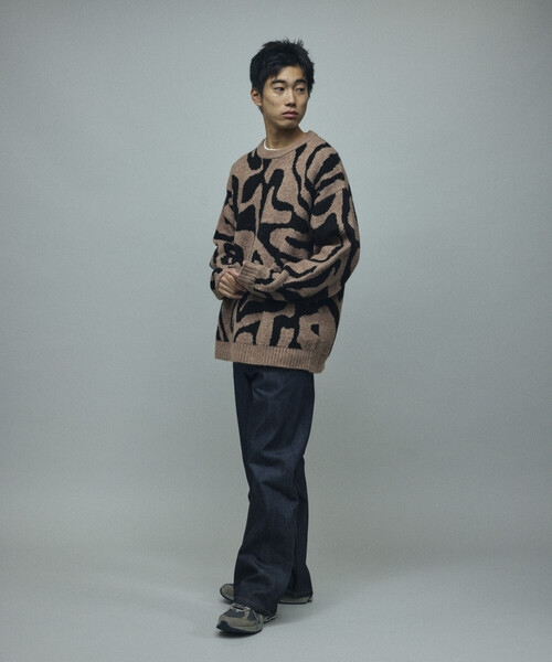 Firsthand(ファーストハンド)の「Firsthand/ファーストハンド 総柄 ダブルジャガード ニット クルーネック プルオーバー / リラックスフィット(ニット/セーター・メンズ・ブラック/キャメル/ネイビー・MEDIUM/LARGE)」の18枚目の写真
