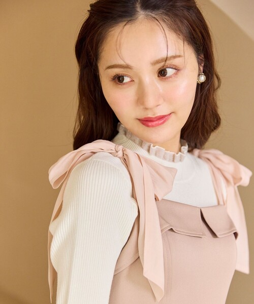 Feroux(フェルゥ)の「シアーリボンショルダー ジャンパースカート(ワンピース・レディース・ピンク系/グレー系・SMALL/MEDIUM)」の8枚目の写真
