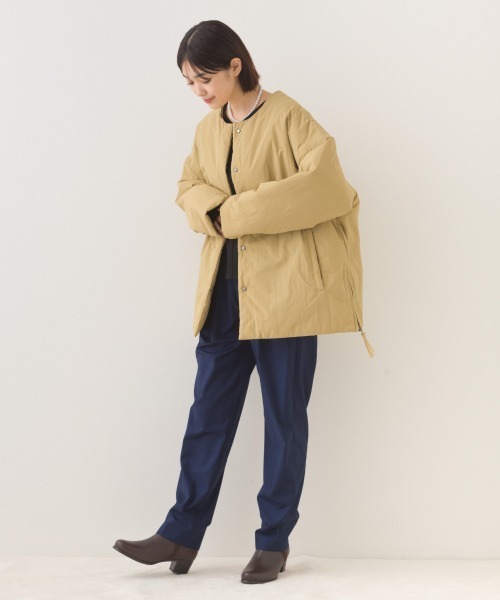 OMNES（オムネス）の「中綿ダウンステッチレスサイドZIPハーフコート（ダウンジャケット/コート・レディース・ネイビー/ベージュ/カーキ/ブラック・FREE）」の8枚目の写真