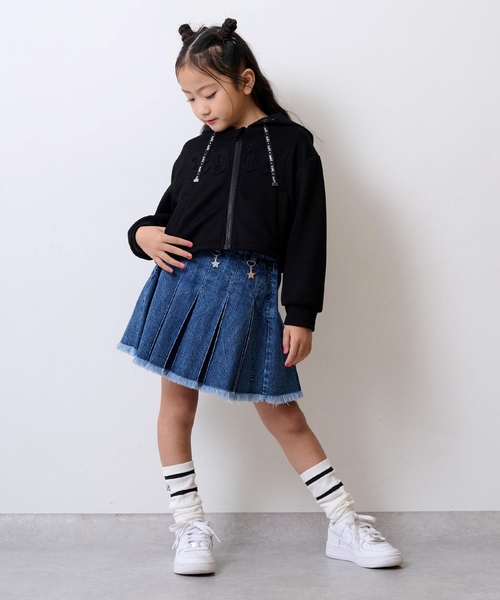 X-girl Stages（エックスガールステージス）の「エンボスロゴダンボールショートジップパーカー（パーカー・キッズ・ブラック/ライトブルー・120cm/110cm/130cm/100cm/140cm）」の3枚目の写真