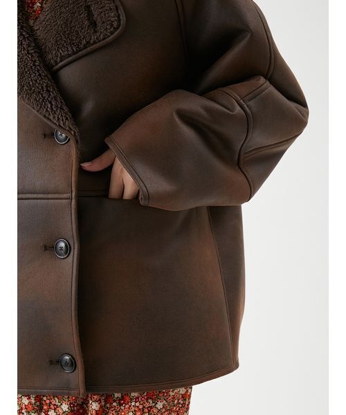 み*い様 UGG ムートン　皮　革　ジャケット ブラウン アウター　コート　レザ UGG ムートン皮革ジャケット ブラウン アウターコートレザー