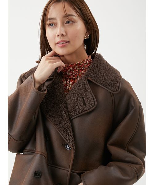 Mila Owen（ミラオーウェン）の「フェイクレザームートンジャケット（ムートンコート・レディース・キャメル/ブラウン/ブラック・0/1）」の13枚目の写真