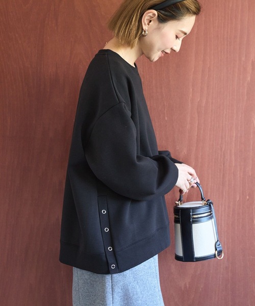 AMERICAN HOLIC（アメリカンホリック）の「サイドドットボタンポンチプルオーバー（スウェット・レディース・アイボリー/グレー系その他/ブラック/ボルドー・M/L）」の6枚目の写真