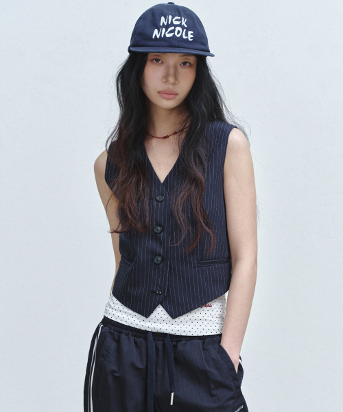 NICK&NICOLE(ニックアンドニコール)の「TAILORED STRIPE SINGLE VEST_ NAVY(ベスト・レディース・その他・FREE)」の1枚目の写真