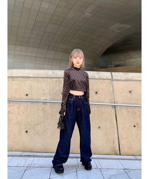 AVANDRESS(アバンドレス )の「BUCKLE WIDE DENIM PANTS BLACK(デニムパンツ・レディース・その他・MEDIUM/LARGE/X-LARGE/SMALL)」の10枚目の写真