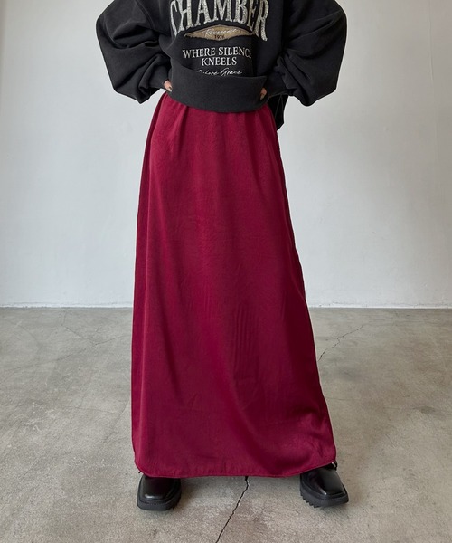 PAGEBOY（ページボーイ）の「サテンナロースカート 【ウエストゴム・ストレスフリー】（スカート・レディース・グレー/ブラック/ホワイト/レッド・FREE）」の4枚目の写真