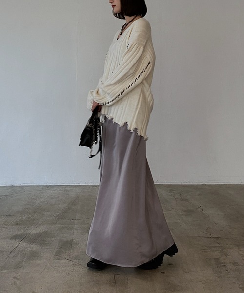 PAGEBOY（ページボーイ）の「サテンナロースカート 【ウエストゴム・ストレスフリー】（スカート・レディース・グレー/ブラック/ホワイト/レッド・FREE）」の21枚目の写真