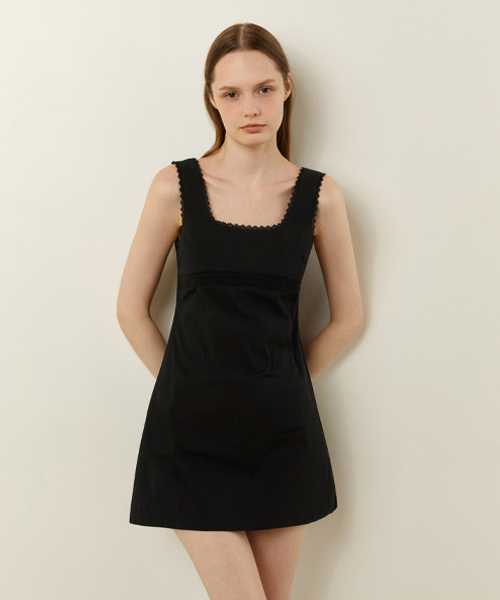 LADY VOLUME(レディーボリューム)の「SQUARER LINE MINI DRESS_BLACK(ワンピース・レディース・その他・MEDIUM/SMALL)」の1枚目の写真