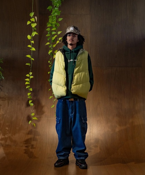 Chocolate Jesus (チョコレートジーザス )の「OG LOGO HOODIE(パーカー・メンズ・グリーン/イエロー・X-LARGE/LARGE/MEDIUM/SMALL/XX-LARGE)」の3枚目の写真