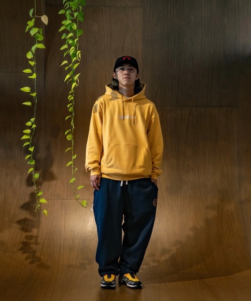 Chocolate Jesus (チョコレートジーザス )の「OG LOGO HOODIE(パーカー・メンズ・グリーン/イエロー・X-LARGE/LARGE/MEDIUM/SMALL/XX-LARGE)」の4枚目の写真