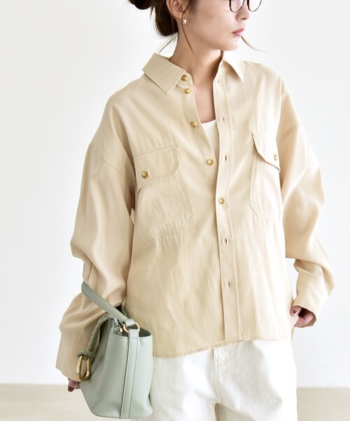 quaranciel(カランシエル)の「quaranciel:〈洗濯機可能〉フィブリル レギュラーカラー シャツ(シャツ/ブラウス・レディース・オリーブ/ベージュ・ONE SIZE)」の15枚目の写真