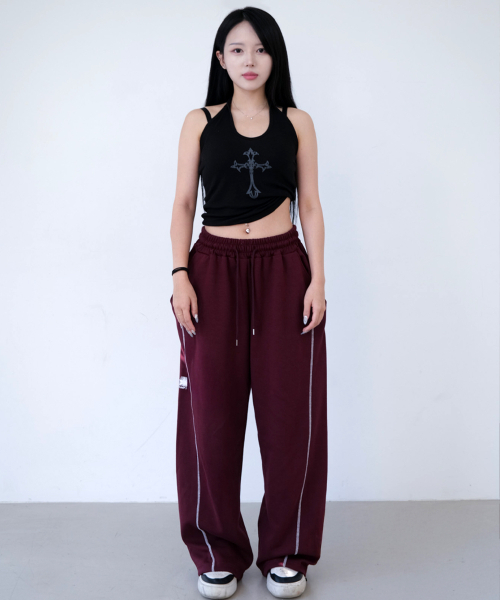 crump（クランプ）の「ステッチワイドスウェットパンツ[バーガンディ]（スウェットパンツ・メンズ・バーガンディー・SMALL）」の2枚目の写真