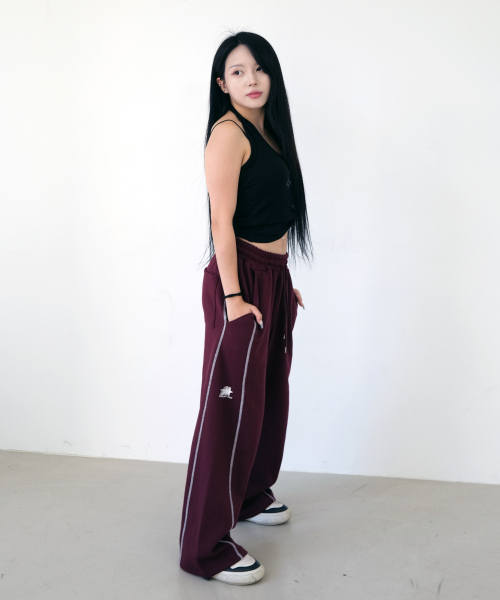 crump（クランプ）の「ステッチワイドスウェットパンツ[バーガンディ]（スウェットパンツ・メンズ・バーガンディー・SMALL）」の5枚目の写真