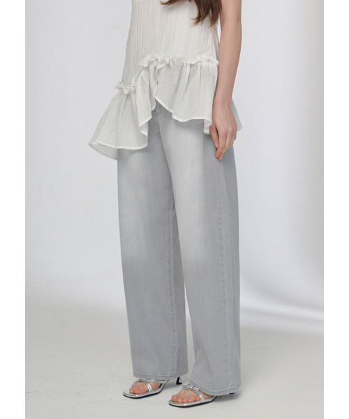 BUTTON UP(ボタンアップ)の「グレーウォッシュワイドデニムパンツ(デニムパンツ・レディース・その他・MEDIUM/LARGE/SMALL)」の3枚目の写真