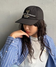 FRED PERRY（フレッドペリー）の「【WEB先行予約】[FRED PERRY フレッドペリー] 別注 BRANDED ロゴ刺繍 ツイルキャップ（キャップ）」