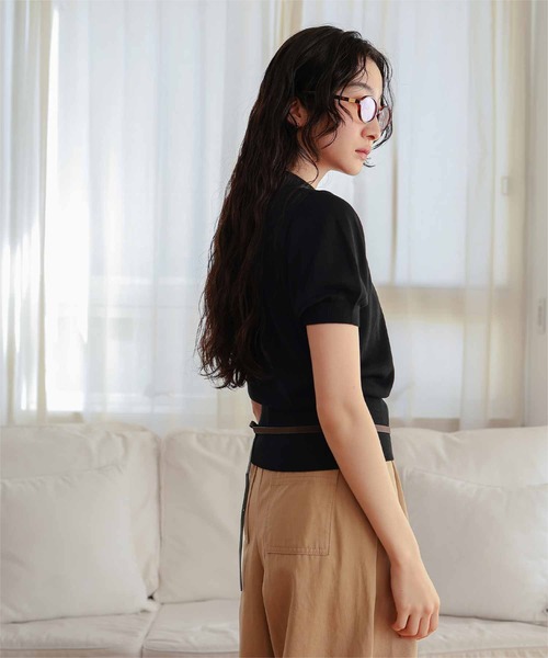 miette(ミエット)の「襟付き半袖ニット(ニット/セーター・レディース・ブラック/レッド/ライトイエロー/チャコール・L/M)」の5枚目の写真