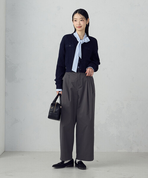 COMME CA ISM（コムサイズム）の「ケーブルクルーネックカーディガン（カーディガン/ボレロ・レディース・ネイビー/グリーン/オフホワイト・LARGE/MEDIUM）」の16枚目の写真