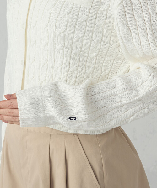 COMME CA ISM（コムサイズム）の「ケーブルクルーネックカーディガン（カーディガン/ボレロ・レディース・ネイビー/グリーン/オフホワイト・LARGE/MEDIUM）」の13枚目の写真