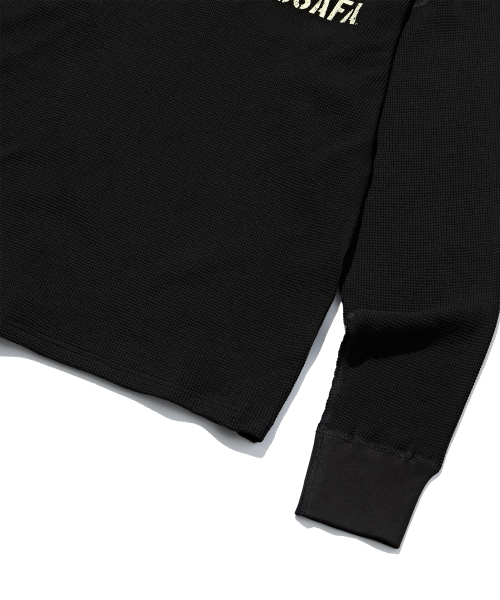 DISCUS ATHLETIC(ディスカス アスレチック)の「USAFAロゴワッフルヘンリーネックロングスリーブTシャツブラック(Tシャツ/カットソー・レディース・その他・MEDIUM/LARGE/X-LARGE)」の2枚目の写真