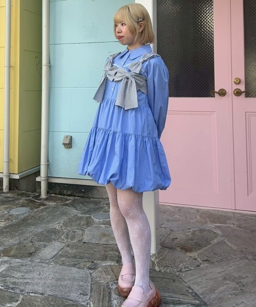 Candy Stripper（キャンディストリッパー）の「STRIPE ビスチェ ドレス（シャツワンピース・レディース・ブラック/ライトブルー/オフホワイト・FREE）」の12枚目の写真