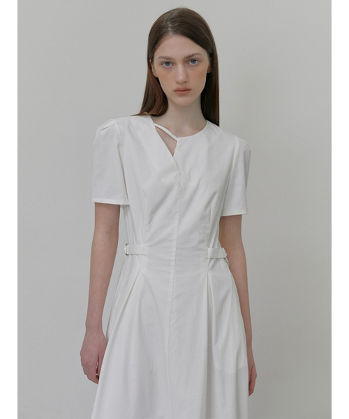 ETMON(エトモン)の「Neck Strap Belt Dress, White(ワンピース・レディース・その他・S/M)」の2枚目の写真