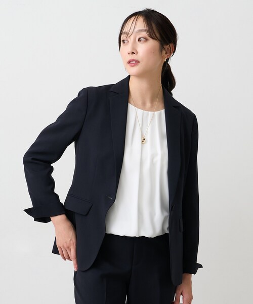 UNTITLED（アンタイトル）の「エアリーテーラードジャケット（テーラードジャケット・レディース・チャコールグレー/ナチュラル/ネイビー・03/01/02/42/04/46/44/48/50/00）」の13枚目の写真