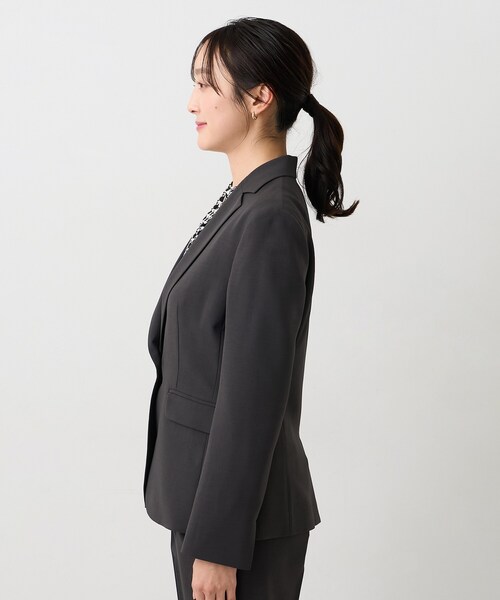 UNTITLED（アンタイトル）の「エアリーテーラードジャケット（テーラードジャケット・レディース・チャコールグレー/ナチュラル/ネイビー・03/01/02/42/04/46/44/48/50/00）」の7枚目の写真