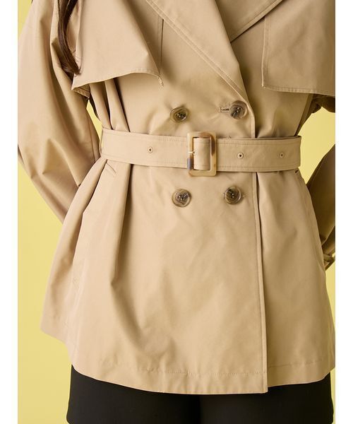 LILY BROWN（リリーブラウン）の「クラシックミドルトレンチコート（トレンチコート・レディース・グレイッシュベージュ/ベージュ/ネイビー・F）」の11枚目の写真