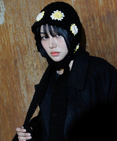 Flower Muffler Beanie