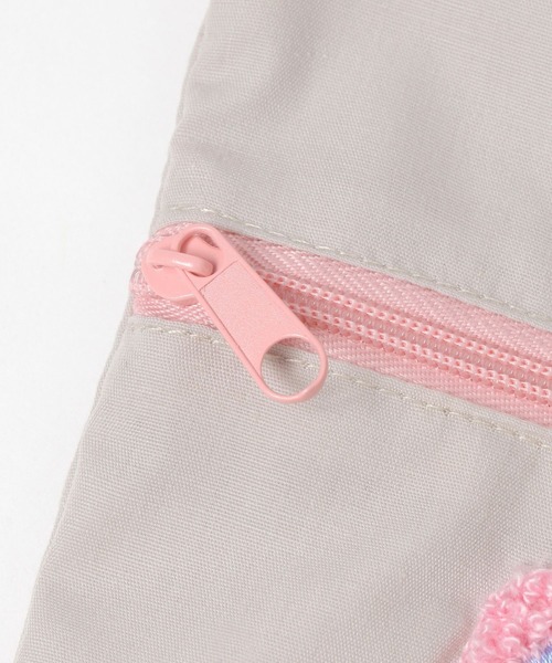 LAKOLE（ラコレ）の「【入園入学にも】[FRUITS AND BLOOM]サガラ刺繍ダブルファスナーポーチA / 612311（ステーショナリー・レディース・グレー・FREE）」の6枚目の写真