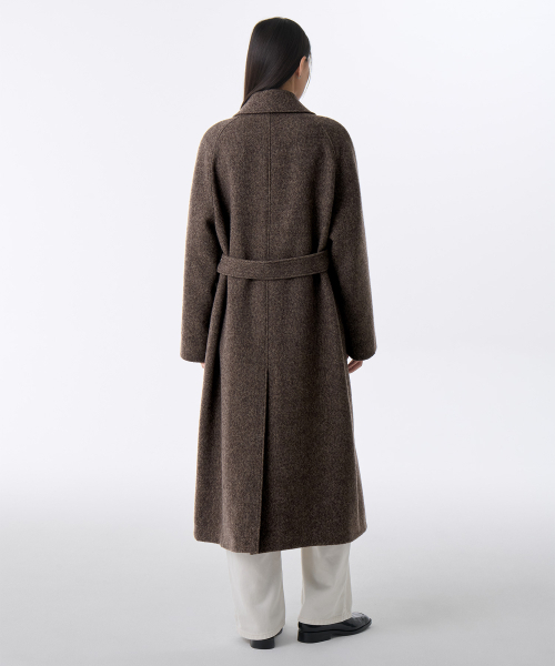 MUSINSA STANDARD WOMAN（ムシンサスタンダードウーマン）の「ウィメンズウールブレンドヘッダーブークルバルマカンローブコート[ブラウン]（チェスターコート・レディース・その他・LARGE/SMALL/MEDIUM）」の2枚目の写真