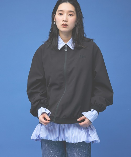 Kappa(カッパ)の「≪Kappa×and ST ウェルネスクラブ≫ダブルクロスジャケット (ユニセックス)(その他アウター・レディース・ブラック/ブルー/ベージュ・LARGE/MEDIUM/SMALL)」の2枚目の写真