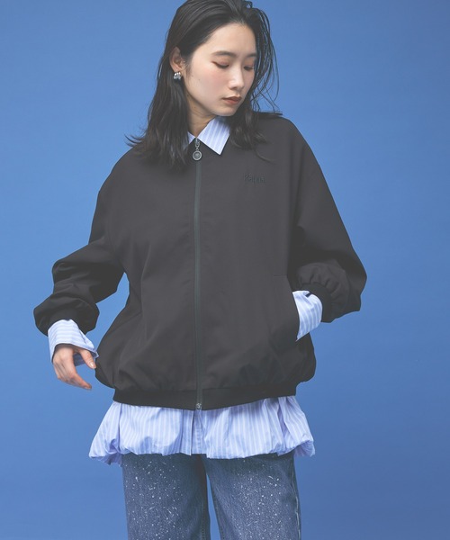 Kappa(カッパ)の「≪Kappa×and ST ウェルネスクラブ≫ダブルクロスジャケット (ユニセックス)(その他アウター・レディース・ブラック/ブルー/ベージュ・LARGE/MEDIUM/SMALL)」の15枚目の写真