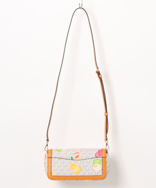 MICHAEL KORS(マイケルコース)の「SOHO SM CONV POUCHETTE XBODY クロスボディ(ショルダーバッグ・レディース・オレンジ系その他・FREE)」の2枚目の写真