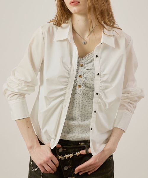 hazyl(ヘイジル)の「gather design shirt / ギャザーデザインシャツ(シャツ/ブラウス・レディース・ブルー系その他/ピンク系その他/オフホワイト・フリー)」の2枚目の写真