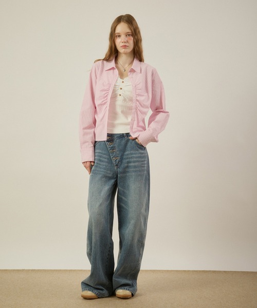 hazyl(ヘイジル)の「gather design shirt / ギャザーデザインシャツ(シャツ/ブラウス・レディース・ブルー系その他/ピンク系その他/オフホワイト・フリー)」の9枚目の写真