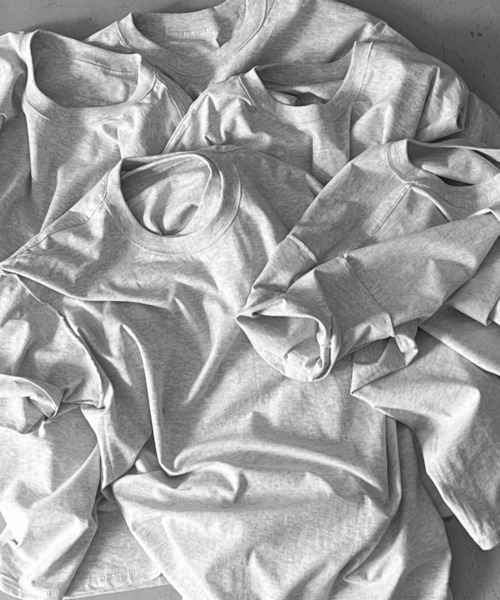 UNUSED（アンユーズド）の「UNUSED Us2025 fruit of the loom×unused 2pack t-shirt（Tシャツ/カットソー・メンズ・ホワイト/グレー/ブラック・2/3）」の4枚目の写真