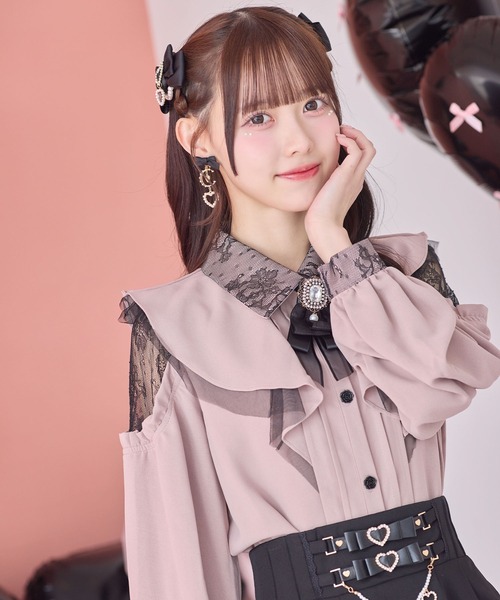 ROJITA（ロジータ）の「【revival】ラッフル肩開きブラウス（シャツ/ブラウス・レディース・ブラック/ピンク/ホワイト・FREE）」の4枚目の写真