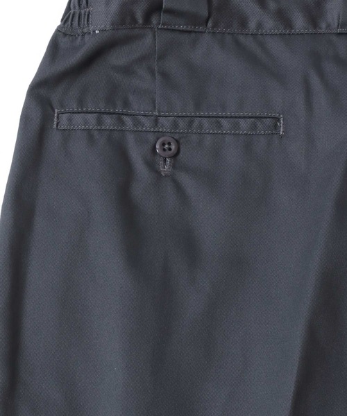 Dickies(ディッキーズ)の「Dickies/ディッキーズ Easy Work Shorts/オーバーサイズ TCツイル 無地 ワイドショートパンツ/ルーズハーフパンツ/ワークパンツ/イージーパンツ/レディース メンズ(チノパンツ・メンズ・オリーブ/ベージュ/チャコールグレー/ブラック・M/L/XL)」の22枚目の写真