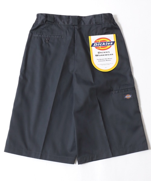 Dickies(ディッキーズ)の「Dickies/ディッキーズ Easy Work Shorts/オーバーサイズ TCツイル 無地 ワイドショートパンツ/ルーズハーフパンツ/ワークパンツ/イージーパンツ/レディース メンズ(チノパンツ・メンズ・オリーブ/ベージュ/チャコールグレー/ブラック・M/L/XL)」の12枚目の写真