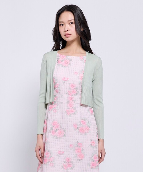 TOCCA(トッカ)の「EYELET AJISAI ボレロ(カーディガン/ボレロ・レディース・ネイビー系/アイボリー系/ピンク系/ライトグリーン系・MEDIUM/SMALL)」の2枚目の写真