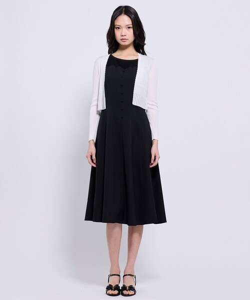 TOCCA(トッカ)の「EYELET AJISAI ボレロ(カーディガン/ボレロ・レディース・ネイビー系/アイボリー系/ピンク系/ライトグリーン系・MEDIUM/SMALL)」の18枚目の写真