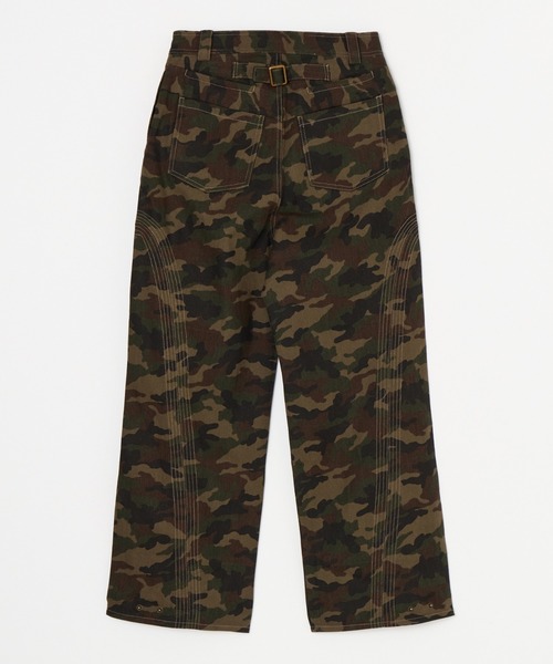 BEEDEN(ビーデン)の「STITCH DESIGN LOOSE PANTS(チノパンツ・レディース・カモフラージュ/ベージュ/レッド・SMALL/MEDIUM)」の8枚目の写真