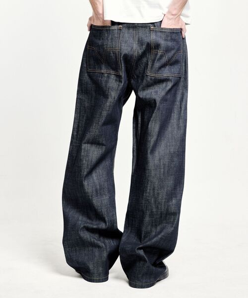 PULP/417EDIFICE（パルプフォーワンセブンエディフィス）の「NO MAINTENANCE / ノーメンテナンス BAGGY DENIM RAW BLUE（デニムパンツ・メンズ・ネイビー・30/28/32）」の2枚目の写真