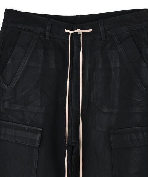 DANKE SCHON(ダンケシェーン)の「DankeSchon/ダンケシェーン/11oz RUBBER COATED FLARE CARGO PANTS(カーゴパンツ・メンズ・ブラック・XL/S/M/L)」の13枚目の写真