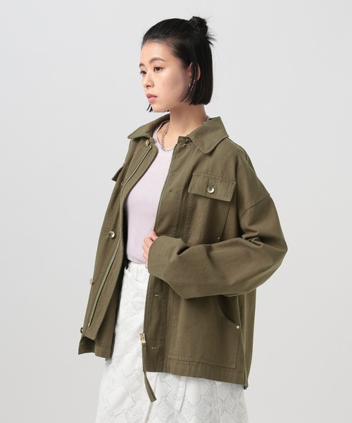 BAYFLOW(ベイフロー)の「ヘビーオックスミリタリージャケット(ブルゾン・レディース・カーキ/グレイッシュベージュ・FREE)」の15枚目の写真