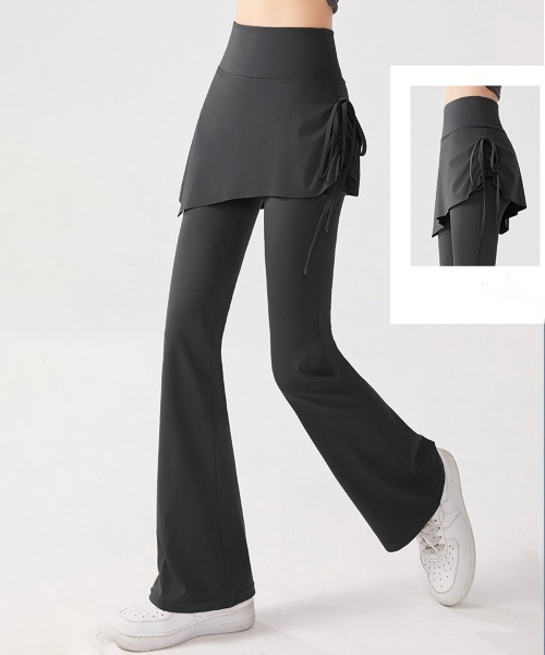 Miniministore（ミニミニストア）の「ヨガパンツ スカート付きセミフレアパンツ（スラックス・レディース・チャコールグレー/ブラック・FREE）」の4枚目の写真