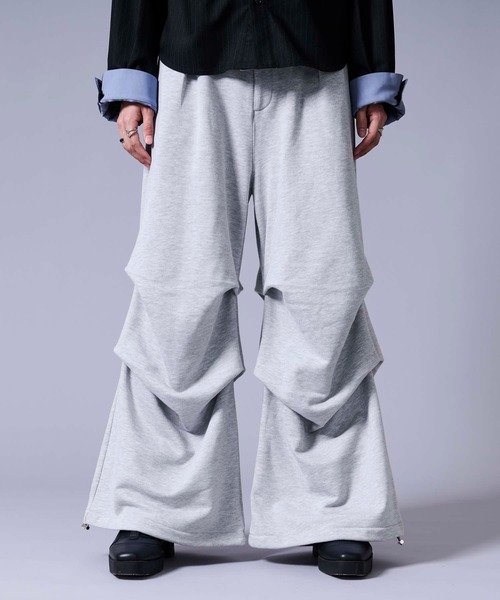Ellno Loset(エルノロゼット)の「2wayタックヘビースウェットパンツ(スウェットパンツ・メンズ・グレー/ブラック・LARGE/MEDIUM/SMALL)」の2枚目の写真